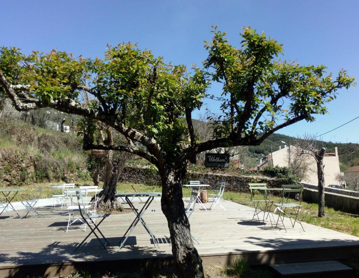 Sao Sebastiao da FeiraLucasa Portugal住宿加早餐旅馆 外观 照片